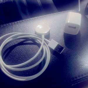 Apple Watch Magnetic Fast Charger to USB Cable (1cm)